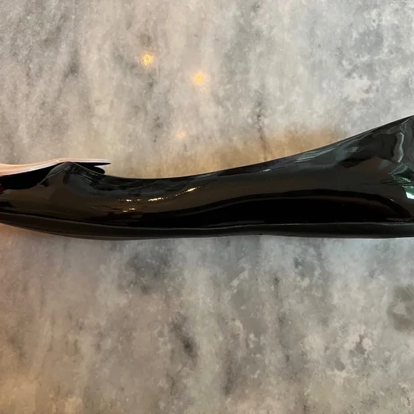 Roger Vivier Black Patent Leather flats w/ Pink Floral Appliqué Size 8 1/2 - Picture 8 of 12